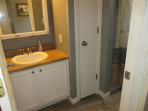 2nd image of 210 Brush Ave