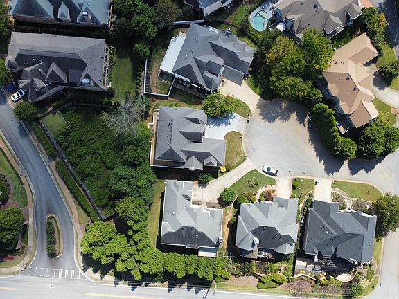2nd image of 4771 Powers Park Ct NE