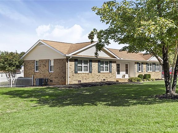 4th image of 206 Knollwood Dr
