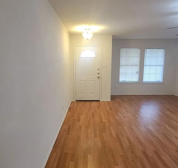 9213 Bellgrove Ct — Photo 16
