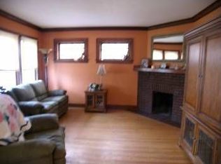 115 Renouf Dr, Rochester, NY 14624