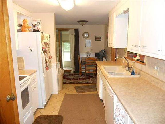 5th image of 8822 County Road D