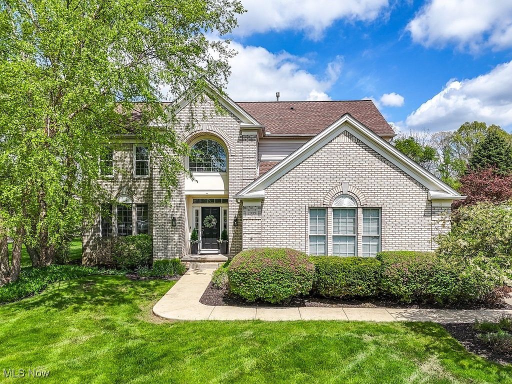 2939 Alling Dr, Twinsburg, OH 44087 | Zillow