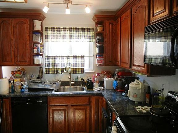 2nd image of 90 Olcese Ct