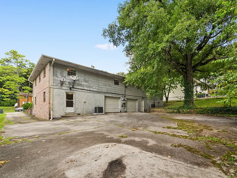 7164 Holland Ln — Photo 34