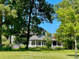 18348 E 2600 North Rd, Lexington, IL 61753