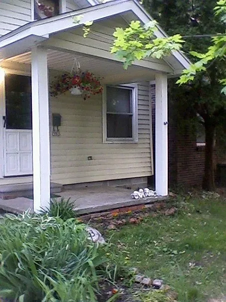 353 E George Ave photo 1