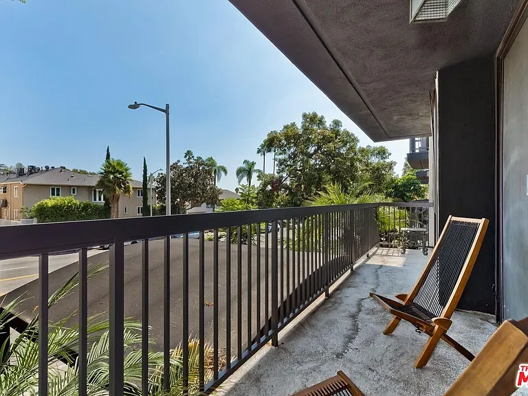 1351 N Crescent Heights Blvd #207 — Photo 23