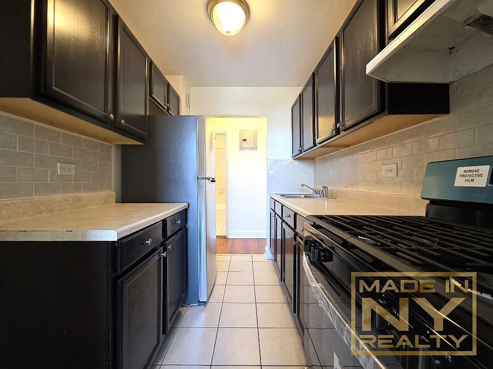 1st image of 1625 Rockaway Pkwy #W5