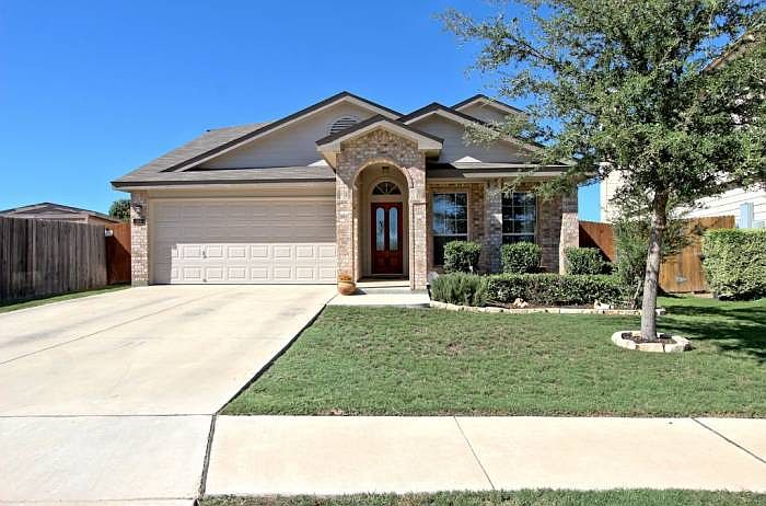 1st image of 244 Roadrunner Ave