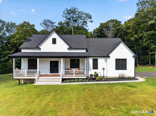 4 Newberry Street, Haddam, CT 06441
