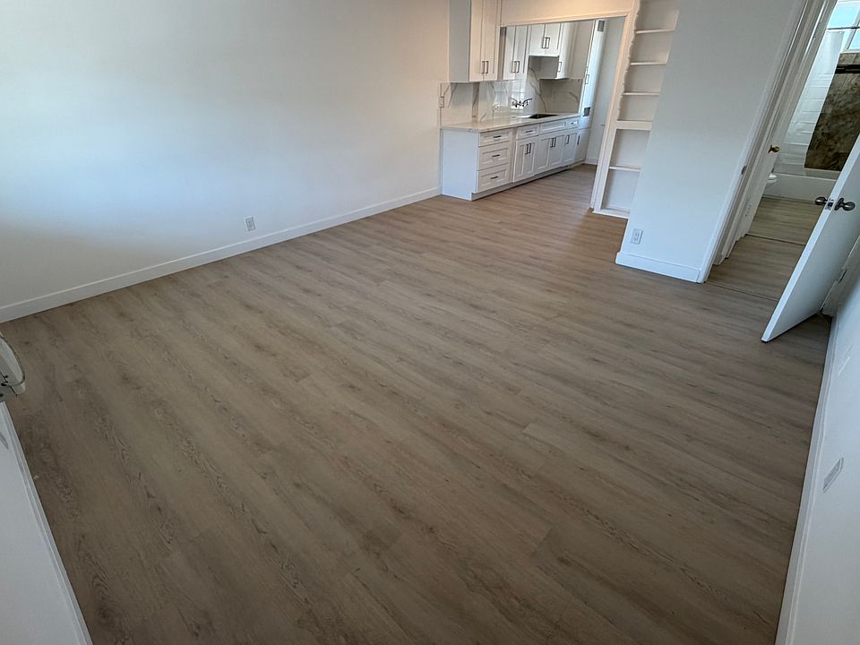 open floor Living room