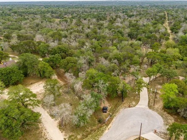 227 Encino Dr LOT 107, Floresville, TX 78114