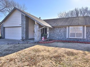 13320 E 33rd Pl, Tulsa, OK 74134