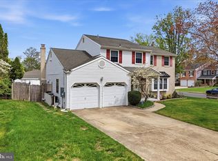 1 Yardley Ct, Mount Laurel, NJ 08054
