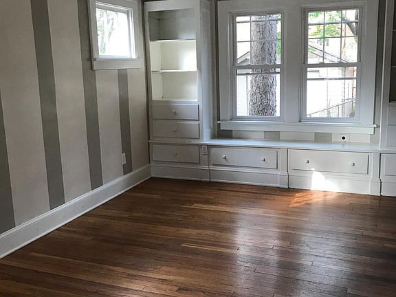 3rd image of 17848 Cannon Ave