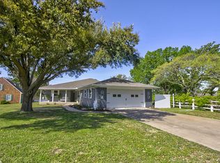 106 Wampum Cv, Lake Kiowa, TX 76240