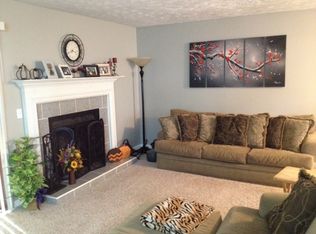 1107 Happy Hollow Ct, Plattsmouth, NE 68048