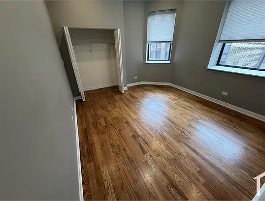 4710 S King Dr — Photo 10