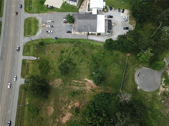 5th image of 4112 Highway 28 E