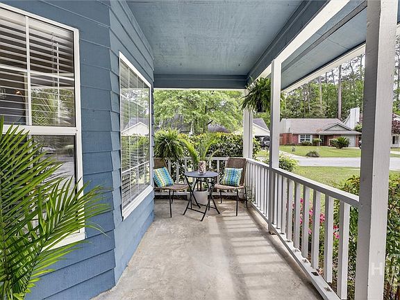 4th image of 102 Blueberry Court