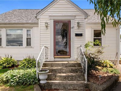 180 Grassmere Ave, East Providence, RI, 02914