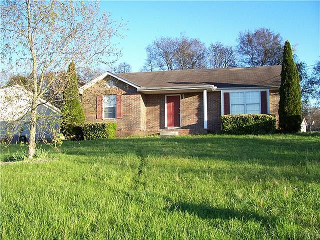 1st image of 220 Jim Thorpe Dr