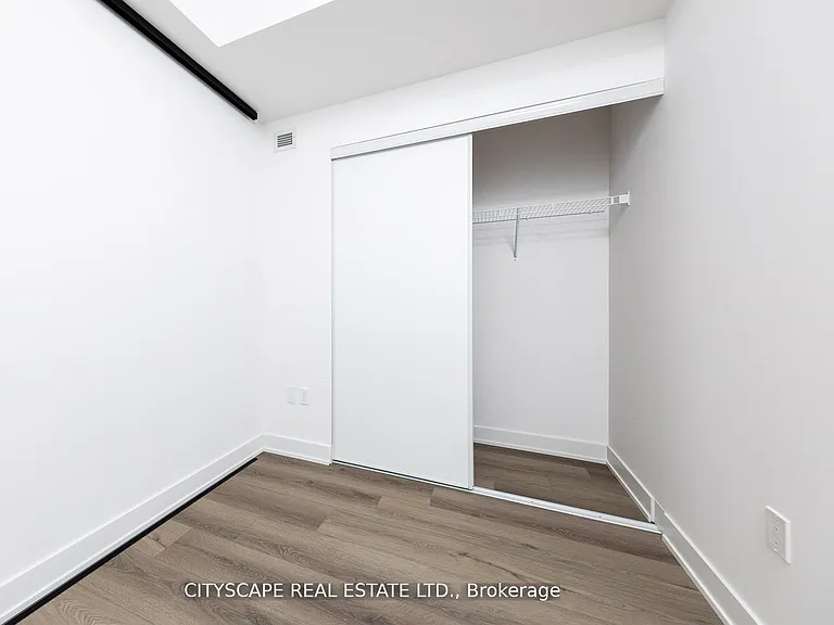 758 Dovercourt Rd W #805 — Photo 25