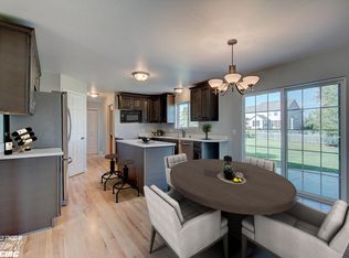 718 Bass Dr, Waterford, WI 53185