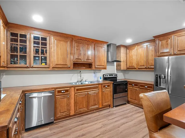 460 Peyton Rd SW #B — Photo 8