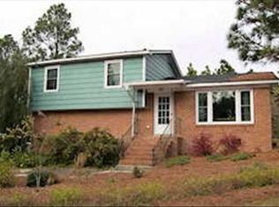 238 Falcon Dr, Lexington, SC 29073