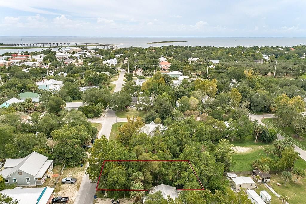 130 5th St, Apalachicola, FL 32320 MLS 315189 Zillow