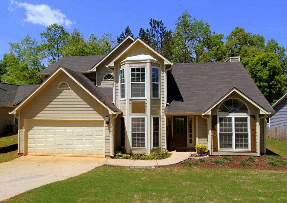 1st image of 700 Paris Dr
