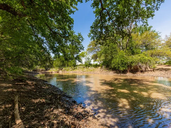 551 County Road 121, Santa Anna, TX 76878