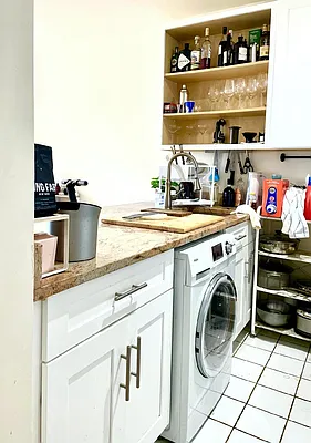 Rented by Corcoran | media 23