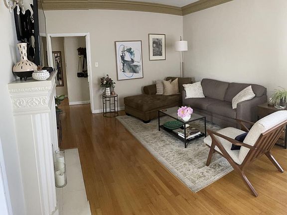 4th image of 1506 S Sherbourne Dr Unit 1/2