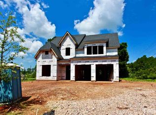 104 Logans Manor Dr, Holly Springs, NC 27540