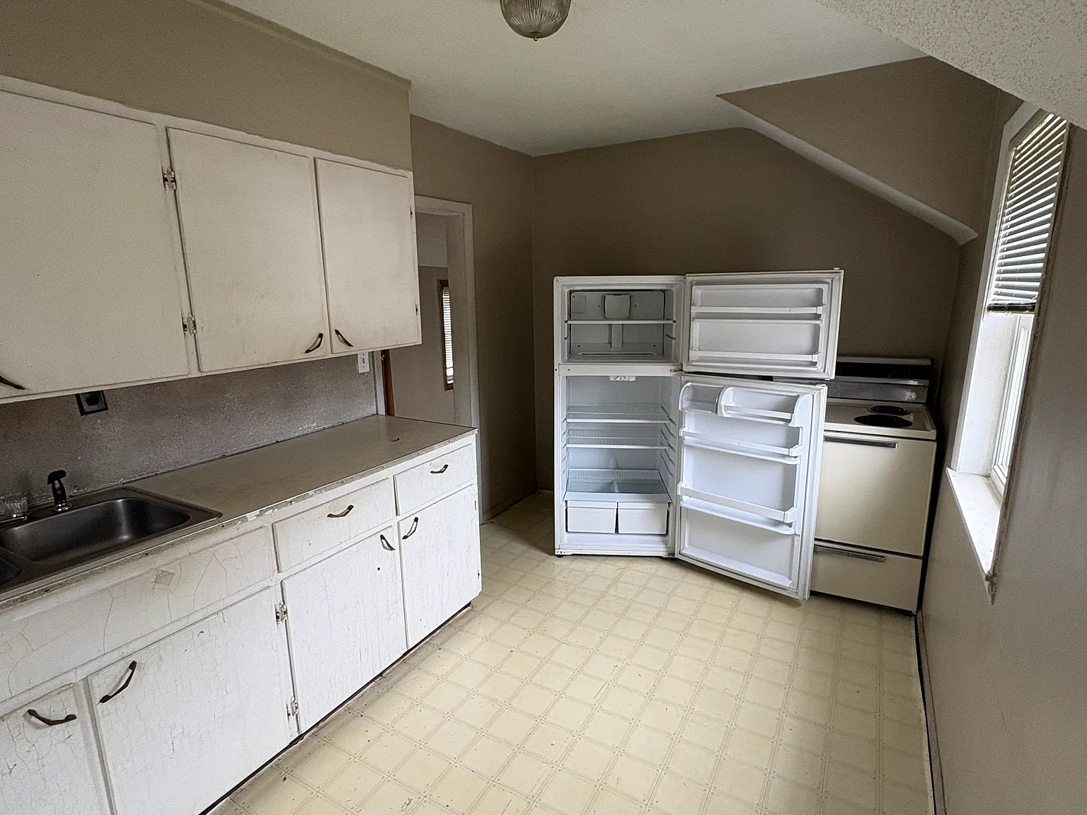 1 bed, 700 sqft, $600 — Photo 3