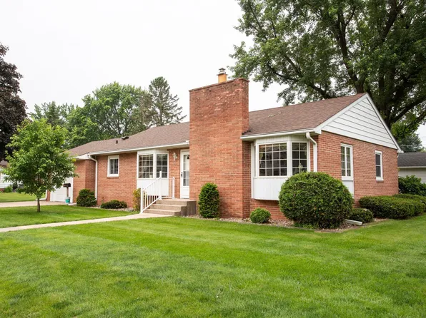 275 Court St S, Prescott, WI 54021