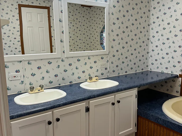 6253 Buckskin Dr — Photo 5