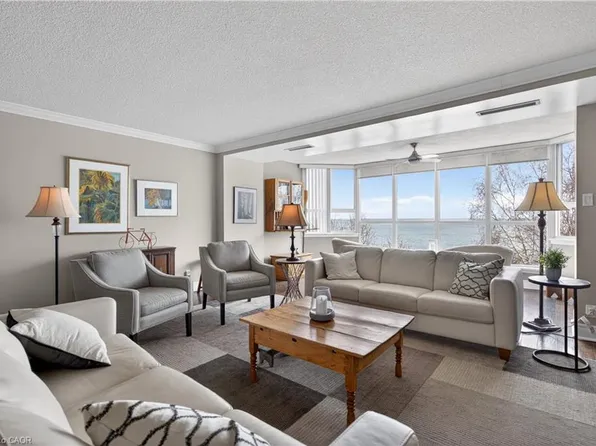 5280 Lakeshore Rd #506, Burlington, ON L7L 5R1