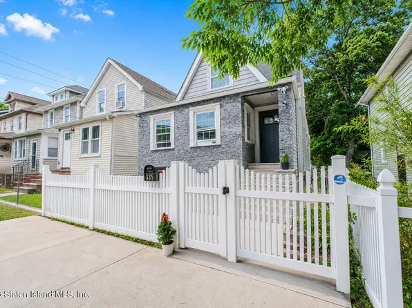 335 Hillside Ave, Staten Island, NY 10304