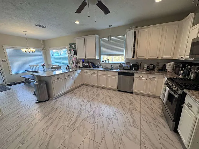 1422 Sweet Stone Ct — Photo 4