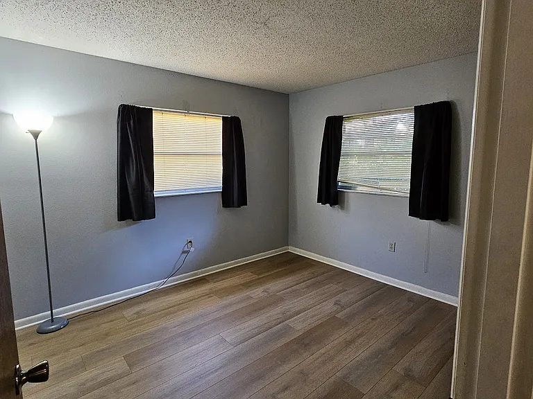 10144 N Academy Dr — Photo 11