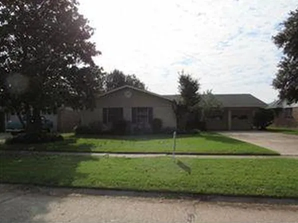 1329 Georgia St, Shreveport, LA 71104