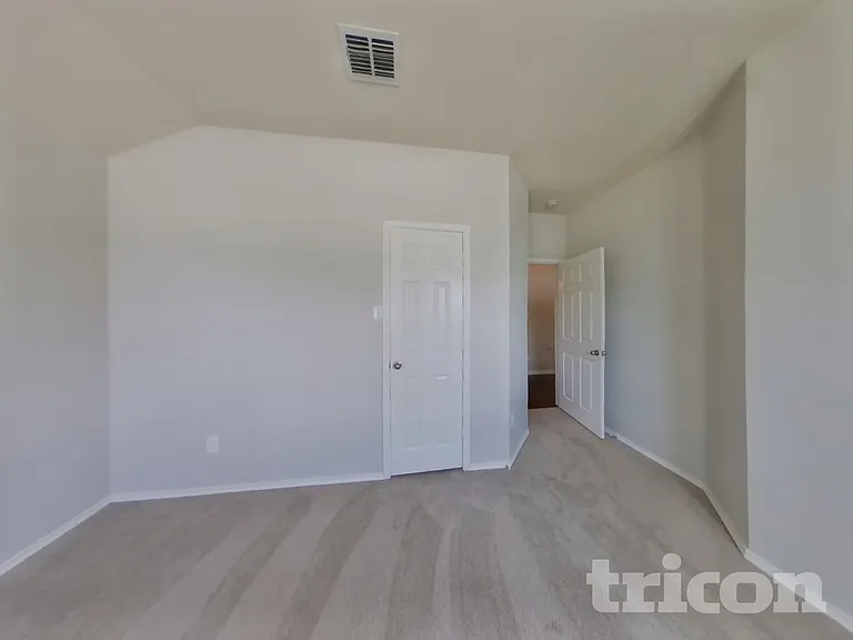 8621 Sagebrush Trl — Photo 11