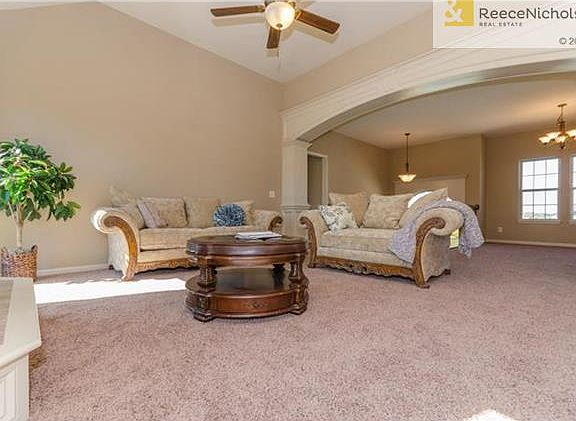 4th image of 10043 N Lister Ave