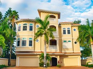 8580 W Gulf Blvd APT 2, Treasure Island, FL 33706