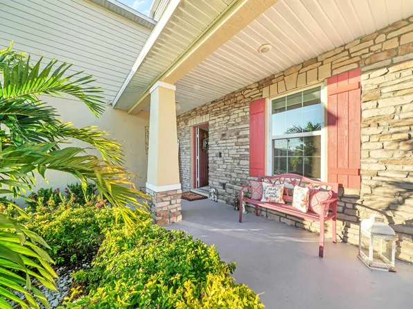 1033 SW General Patton Terrace, Port St Lucie, FL 34953