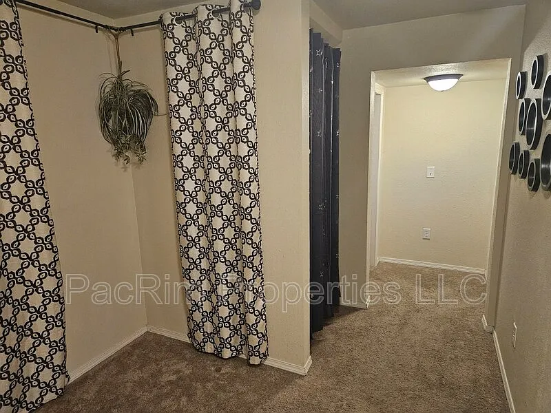 2 bed, 1.0 bath, $1,500 — Photo 1
